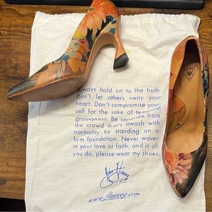 John Fleuvog Floral Leather Heels Size 6.5